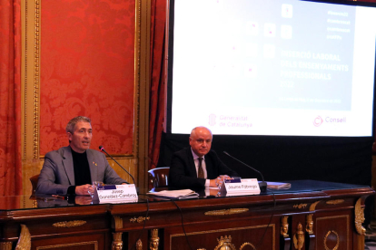 El conseller d'Educació, Josep Gonzàlez-Cambray, i el president del Consell General de Cambres, Jaume Fàbrega.