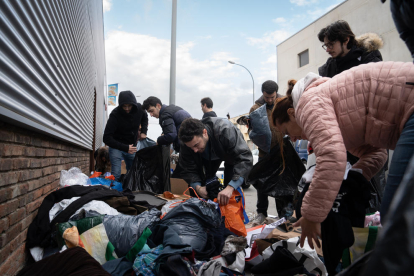 Recollida de material a Barcelona.