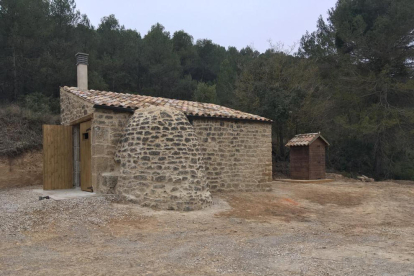  La  ‘cabana de teula’ que se ha rehabilitado en Tarrés. 