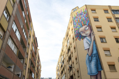 Mural de la francesa Vinie a Cappont, Lleida.