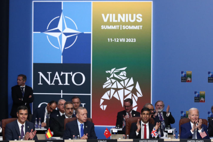 Pedro Sánchez, Recep Tayyip Erdogan, Rishi Sunak i Joe Biden, ahir, durant la cimera de l’OTAN a Vílnius.