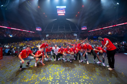 España celebra el oro del Eurobasket ante más de 10.000 aficionados