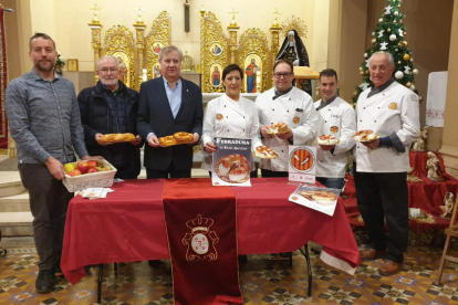 El Gremi de Forners de Lleida va participar en la presentació dels actes de Sant Antoni.