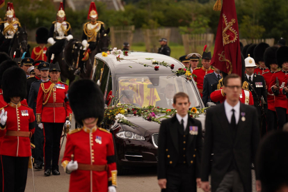 Felipe VI y la reina Letizia se sentaron junto a Juan Carlos I y Sofía en el oficio celebrado en Westminster.