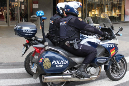 Motoristes de la Policia Nacional.