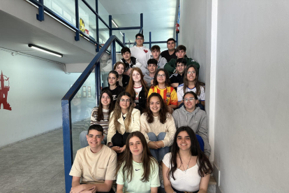 Els alumnes de quart d’ESO que plantegen idees per millorar la ciutat.