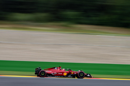 Sainz saldrá primero en Spa, por delante de 'Checo' y de Alonso