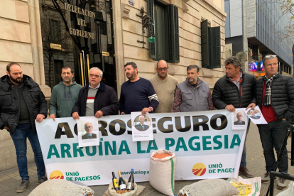 La concentración protagonizada por UP ayer en Barcelona.