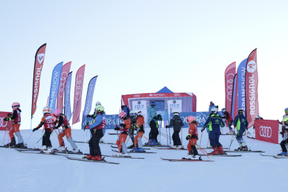 Baqueira reuneix més de 300 esquiadors alpins U10 i U12