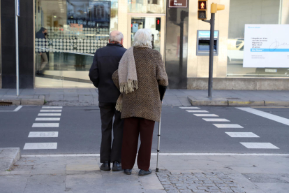 Més de la meitat dels beneficiaris de les prestacions de Dependència superen els 80 anys.