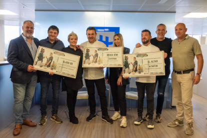 Els guanyadors de la Ruta de la Tapa, ahir a les instal·lacions de la Federació d’hostaleria de Lleida.