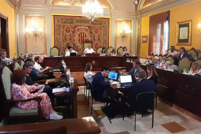 El alcalde, Miquel Pueyo, en su intervención final en el último pleno sobre el estado de la ciudad de este mandato. 