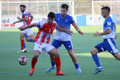 Genís Soldevila celebra el único gol del partido.