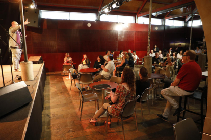 Un momento del ‘networking’ celebrado en el Cafè del Teatre. 