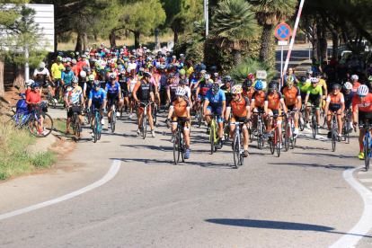 Ciclistas en la pedalada que hicieron como homenaje. 