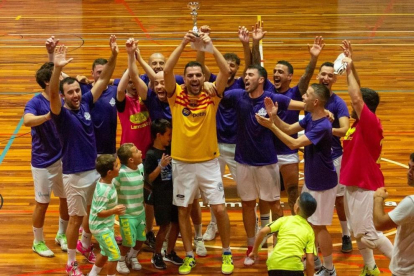 La Latoneta es va proclamar campiona de la Lleida League.