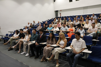 Els graduats en Nutrició i Dietètica van rebre les orles a Cappont.