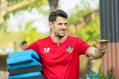 Joel Donés, en una sesión con el FC Goa, de la India, de esta pasada temporada.