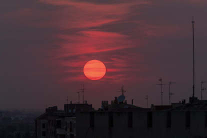 Les temperatures nocturnes elevades són més perilloses per a la salut que les del dia