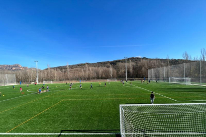 Imagen del nuevo campo de La Pobla de Segur, que se empezó a construir en febrero de 2022 en el Barri de l’Estació.