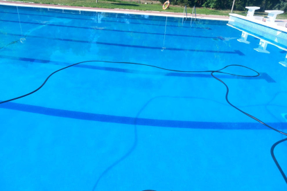 Estat actual de l’aigua de la piscina de Bovera.