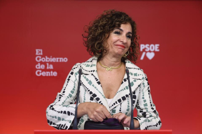 La vicesecretària general del PSOE i ministra d'Hisenda, María Jesús Montero.