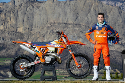 El pilot de Coll de Nargó, amb la nova KTM que evolucionarà.