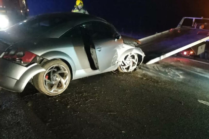 Un altre vehicle va sortir de la via de matinada a Oliola