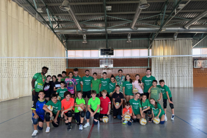 Ayer visitó el campus Aharón Gámiz, del Teruel de Superliga 1. 