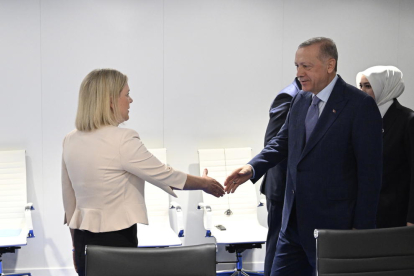 Suecia volverá a exportar armas a Turquía, exigencia de Ankara para dar el sí a la OTAN
