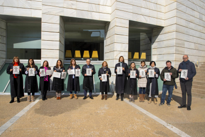 Concentración de secretarios judiciales el pasado 17 de febrero ante la Audiencia de Lleida.