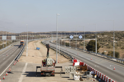 Obras para instalar las farolas del dispositivo antiniebla de la AP-2