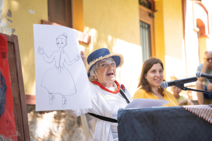 El concierto del pianista Albert Guinovart y la flautista Elisabet Franch en la iglesia de Santa Maria d’Àneu en Escalarre. 