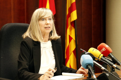 La presidenta de l'Audiència de Lleida, Lucía Jiménez, durant la presentació de la memòria judicial del 2021.
