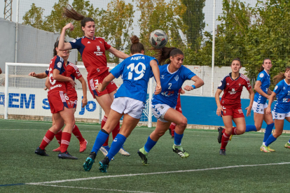 Andrea fue una de las jugadoras del AEM más activas en ataque, sobre todo en el primer tiempo.