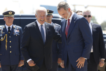 El rey Felipe VI recibe a Biden en Madrid para la cumbre de la OTAN
