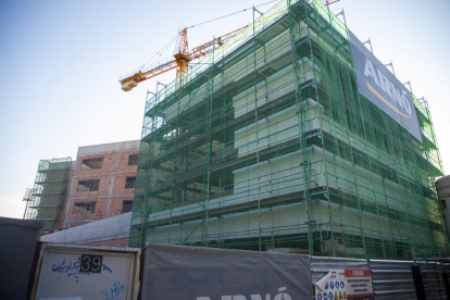 Estado en el que se encuentran las obras de la nueva sede del Col·legi Oficial de Metges de Lleida. 