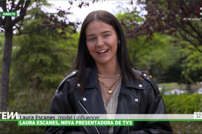 Laura Escanes promocionando lo suyo