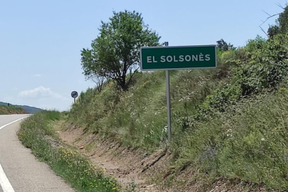 Uno de los carteles que se han colocado en la red viaria.