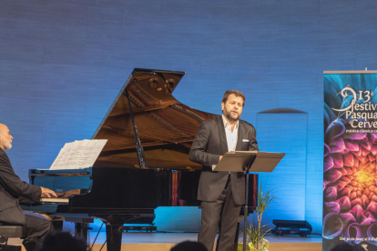 La actuación del tenor Roger Padullés en el Auditori.