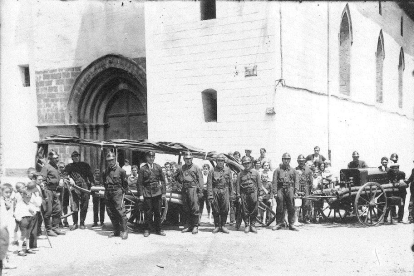 Bomberos de La Seu d’Urgell en 1932, 4 años antes de la Guerra. 