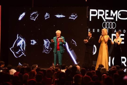 Pedro Almodóvar recibió el Premio Feroz Audi de Honor