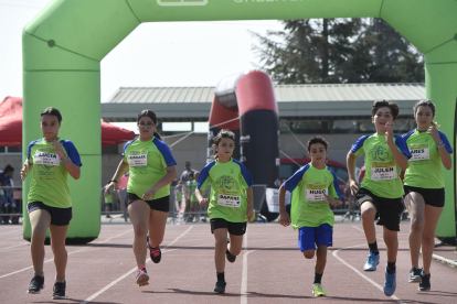 La Cursa dels Bombers Infantil va celebrar un total de set distàncies de competició i carreres mixtes dividides per edats.