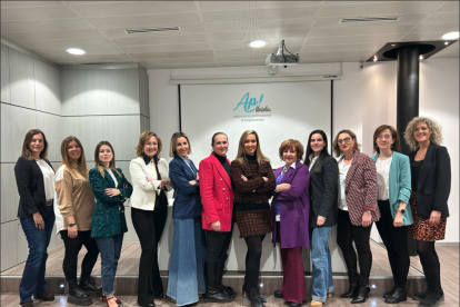 La junta directiva de la asociación de mujeres empresaria, directivas y autónomas de Lleida. 