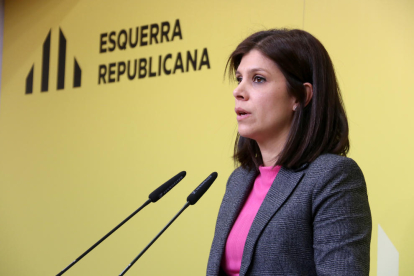 La portavoz de ERC, Marta Vilalta, en rueda de prensa.