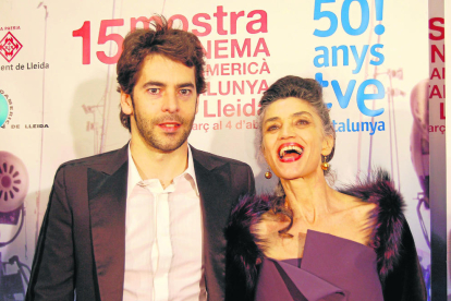Noriega amb Ángela Molina al photocall del teatre Principal a la Mostra del 2009.