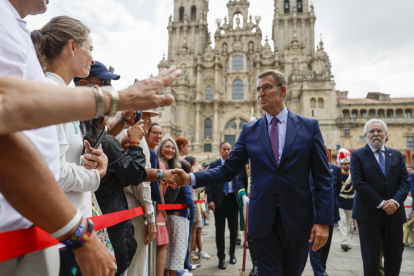 Feijóo demana a Sánchez de reunir-se aquesta setmana per evitar un 