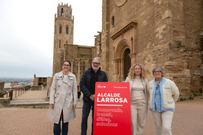 Morón, Larrosa, Bosch i l’exedil Montse Parra, ahir a la Seu Vella.