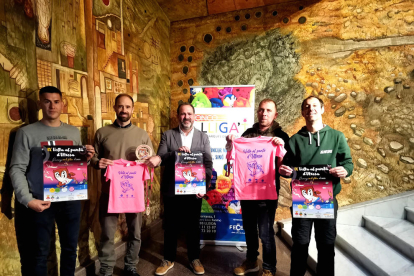 Los organizadores de la prueba, ayer durante la presentación en la Diputación de Lleida.