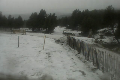 Lluvia y granizo, ayer en el pueblo de Espot.